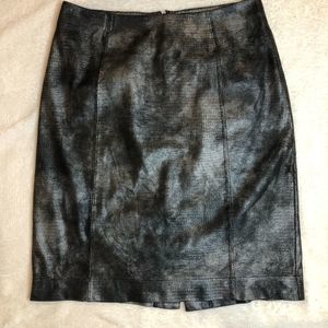 🔴 2 /$25 Jockey Women's Charcoal Gray Pleather Snake Skin Knee Length